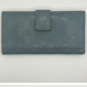 Gucci blue/gray pre-loved wallet